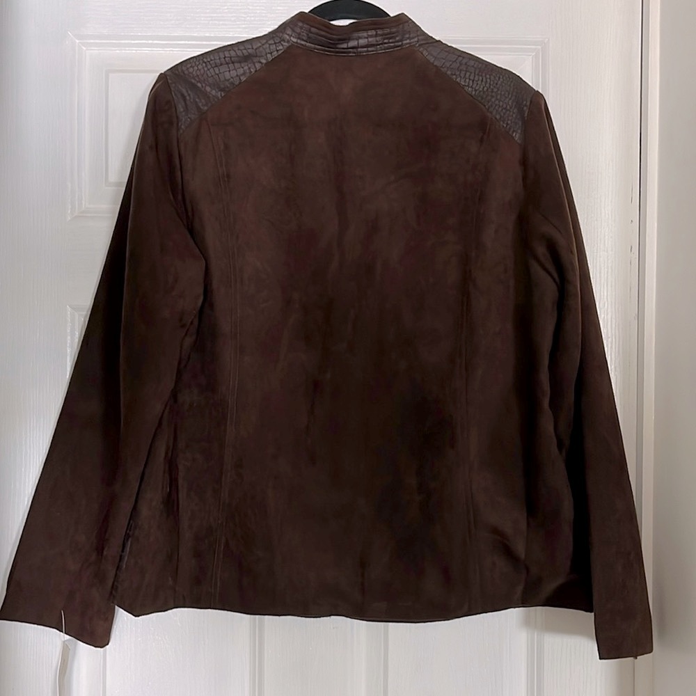 Faux Suede Light Jacket, Chocolate Brown zippered, Studio Works size 14 - Picture 10 of 17